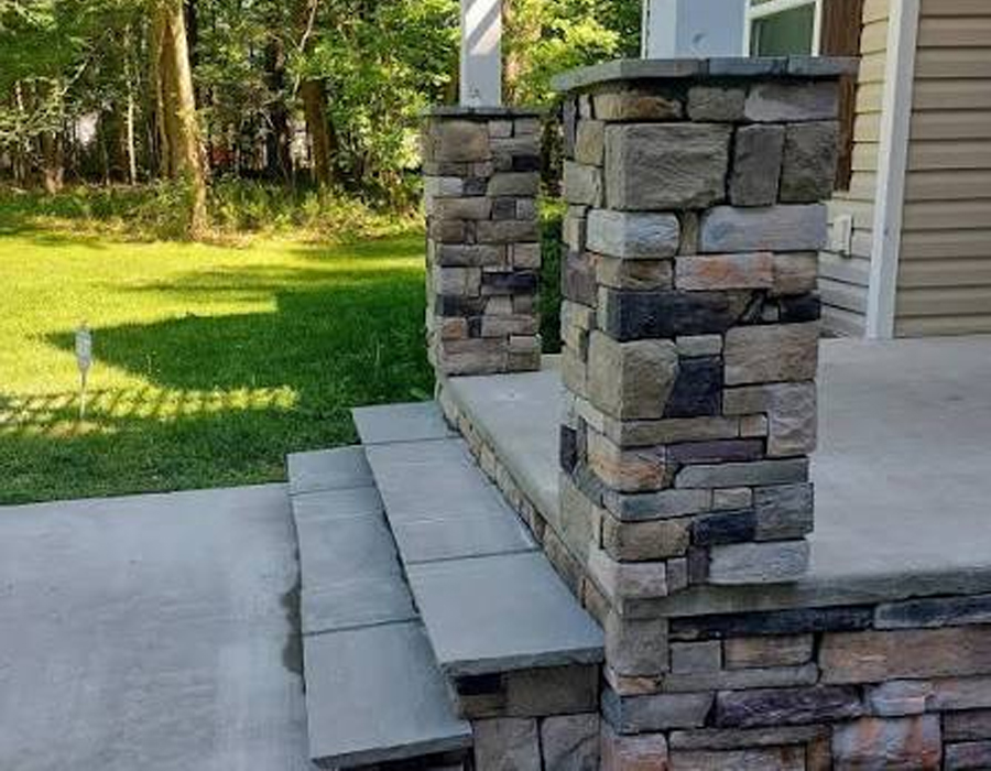 Custom stone veneer columns